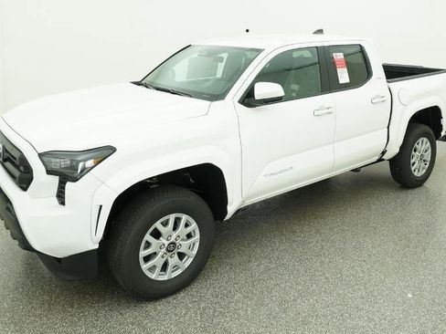 New 2026 Toyota Tacoma SR5 image 1