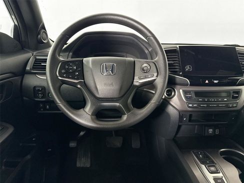 Used 2022 Honda Pilot Sport image 29