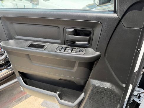 Used 2022 RAM 5500 Tradesman AWD/4WD image 17