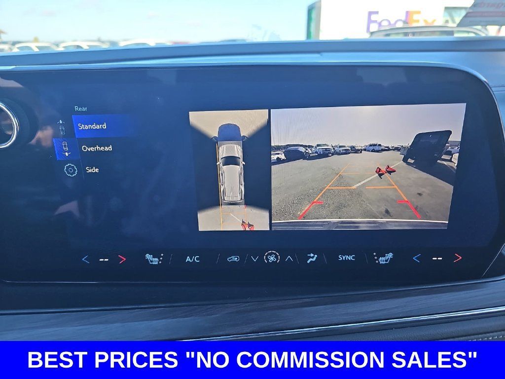 Used 2025 Chevrolet Tahoe LT RWD image 25