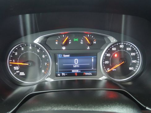 Used 2019 Chevrolet Blazer LT FWD image 12