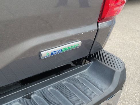 Used 2022 Ford F150 XLT w/ Equipment Group 302A High AWD/4WD image 8