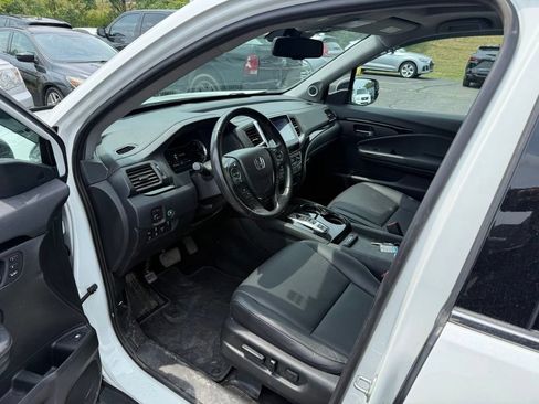 Used 2020 Honda Ridgeline RTL-E image 6