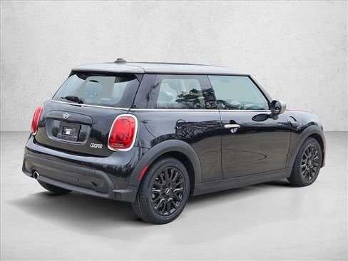 Used 2023 MINI Cooper 2-Door Hardtop image 5
