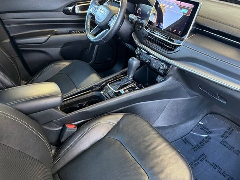 Used 2022 Jeep Compass High Altitude image 15