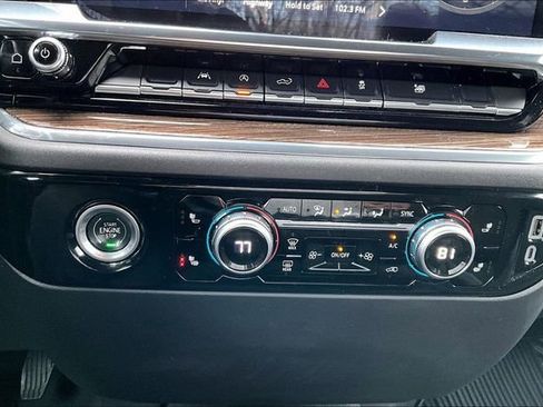 Certified 2024 GMC Sierra 1500 Elevation image 24