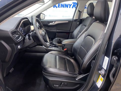 Used 2022 Ford Escape SEL image 8
