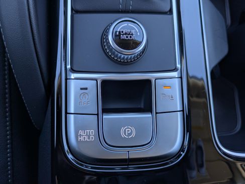 New 2025 Kia Telluride EX image 30