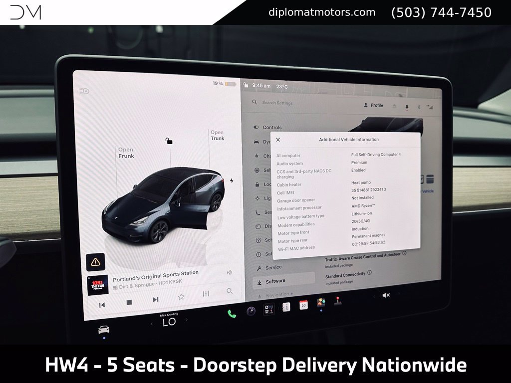 Used 2025 Tesla Model Y Long Range AWD/4WD image 33
