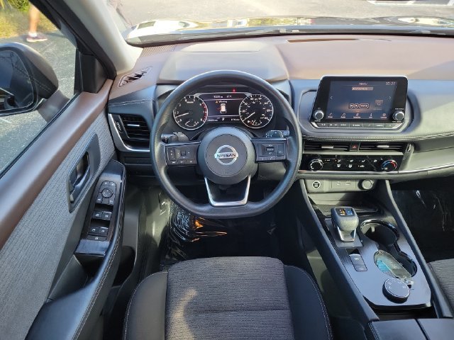 Used 2021 Nissan Rogue S AWD/4WD image 9