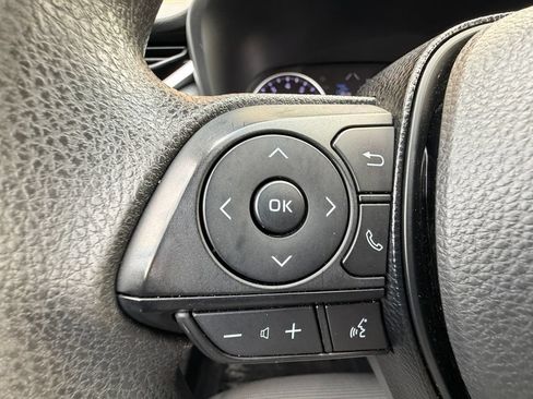 Used 2020 Toyota RAV4 LE w/ All Weather Liner Package AWD/4WD image 22