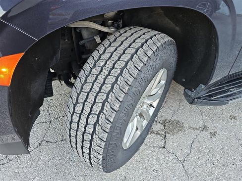 Certified 2022 Chevrolet Tahoe LS w/ Driver Alert Package image 33