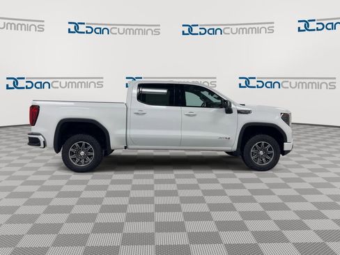 Used 2025 GMC Sierra 1500 AT4 AWD/4WD image 9