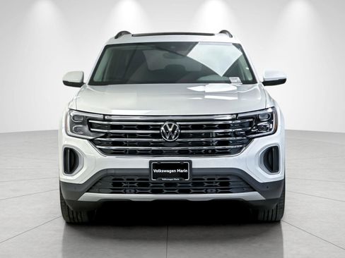 New 2026 Volkswagen Atlas SE FWD image 8
