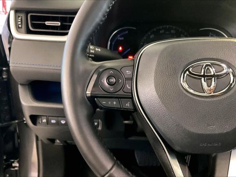 Used 2022 Toyota RAV4 XSE AWD/4WD image 22