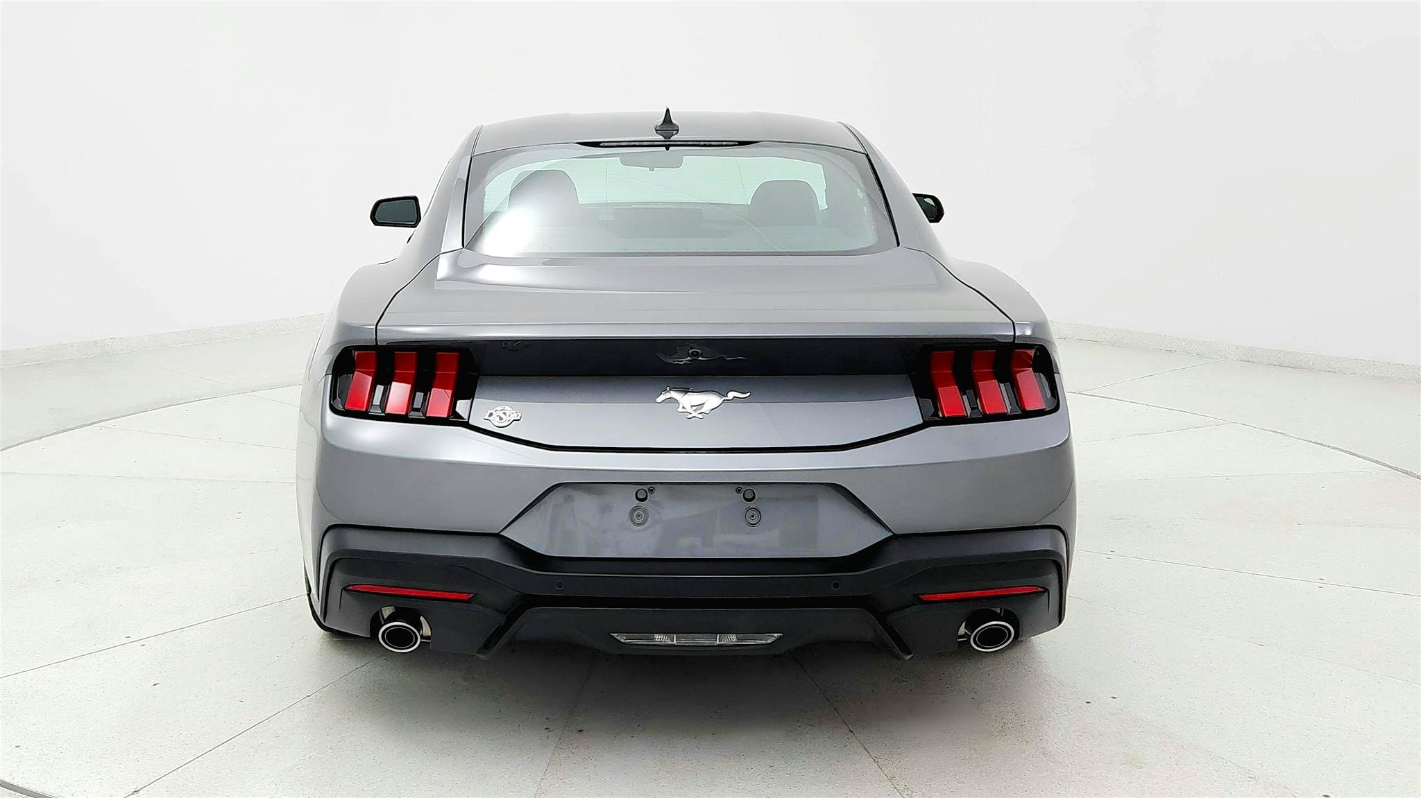 Used 2026 Ford Mustang Premium RWD image 4
