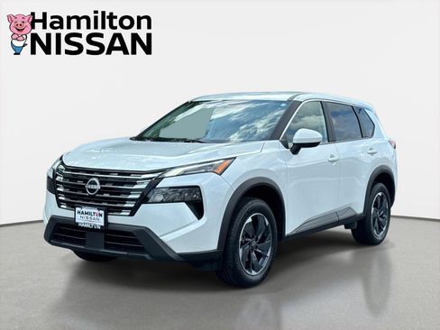 Used 2024 Nissan Rogue SV AWD/4WD image 5