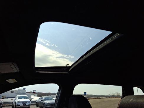 Used 2024 Honda CR-V Sport image 14