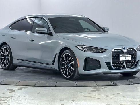 Used 2023 BMW i4 eDrive40 w/ M Sport Package RWD image 9