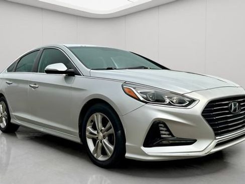 Used 2018 Hyundai Sonata Limited FWD image 10