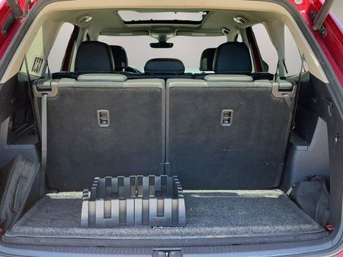 Used 2023 Volkswagen Atlas SEL Premium AWD/4WD image 18