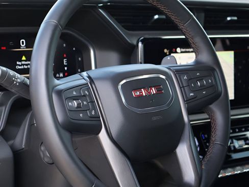 Used 2023 GMC Sierra 1500 AT4 w/ AT4 Premium Package AWD/4WD image 20