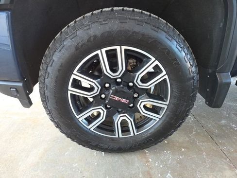 Used 2021 GMC Sierra 2500 AT4 w/ AT4 Premium Plus Package image 82