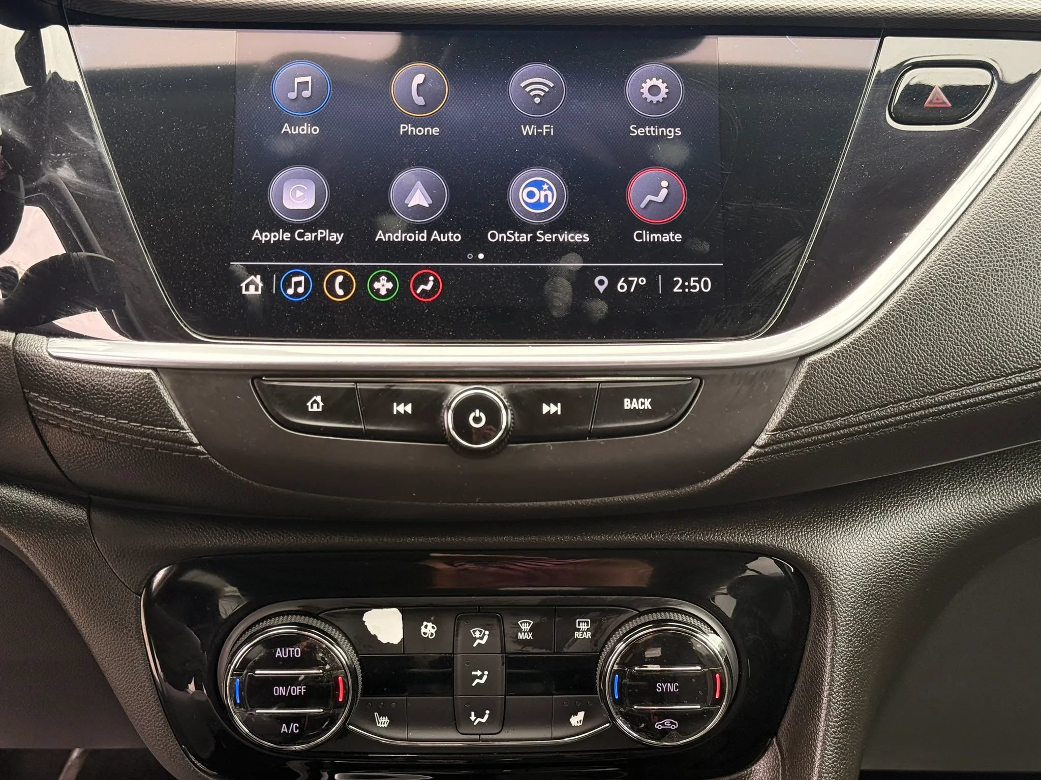 Used 2020 Buick Encore GX Select w/ Sport Touring Package AWD/4WD image 24