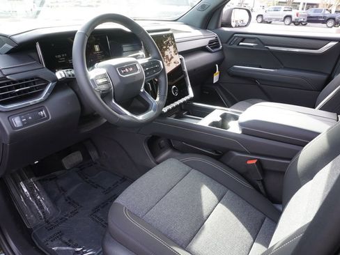 New 2026 GMC Acadia Elevation image 17