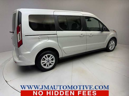 Used 2022 Ford Transit Connect XLT FWD image 5