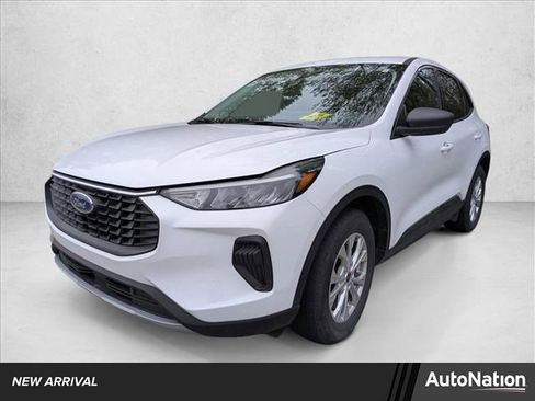 Certified 2023 Ford Escape Active image 1