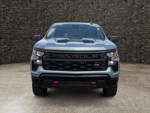 Used 2024 Chevrolet Silverado 1500 Custom Trail Boss w/ LPO, Dark Essentials Package AWD/4WD image 5