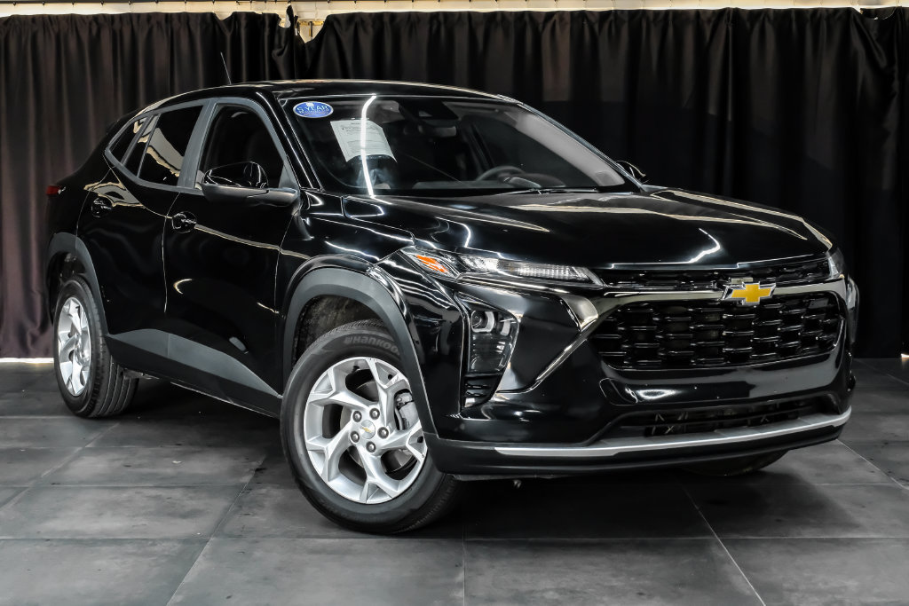 Used 2025 Chevrolet Trax LS w/ LS Convenience Package FWD image 6