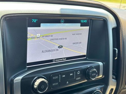 Used 2018 GMC Sierra 1500 SLT AWD/4WD image 34