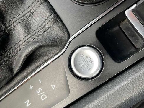 Used 2019 Volkswagen Atlas SEL image 84