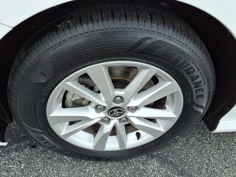 Certified 2025 Toyota Camry LE image 9