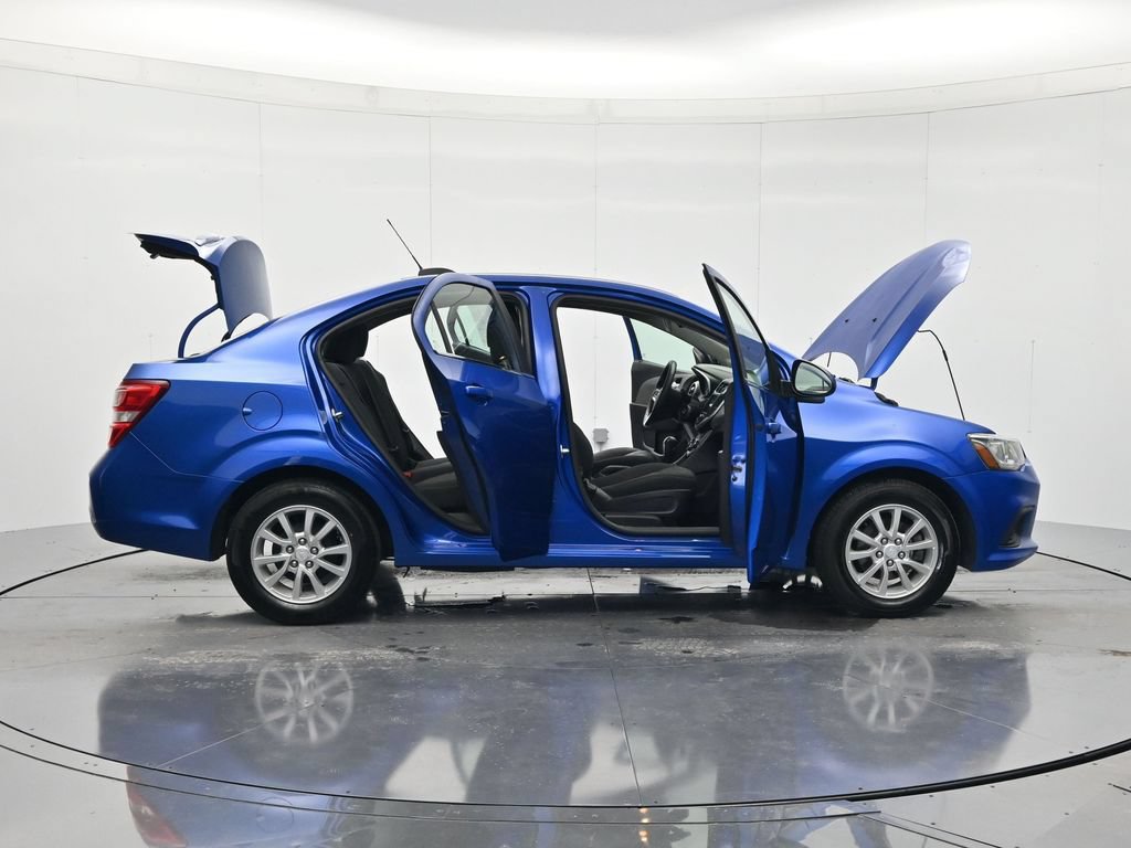 Used 2018 Chevrolet Sonic LT FWD image 46