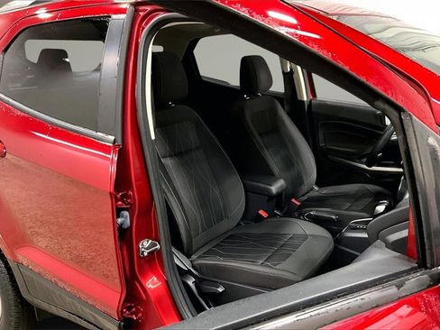 Used 2018 Ford EcoSport SE w/ SE Convenience Package image 29