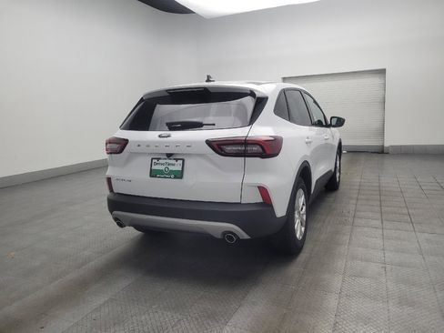 Used 2025 Ford Escape Active FWD image 9