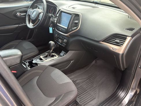 Used 2015 Jeep Cherokee Latitude w/ Trailer Tow Group FWD image 26