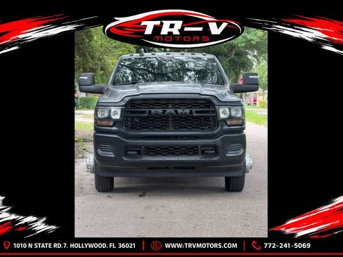 Used 2024 RAM 3500 Tradesman AWD/4WD image 7