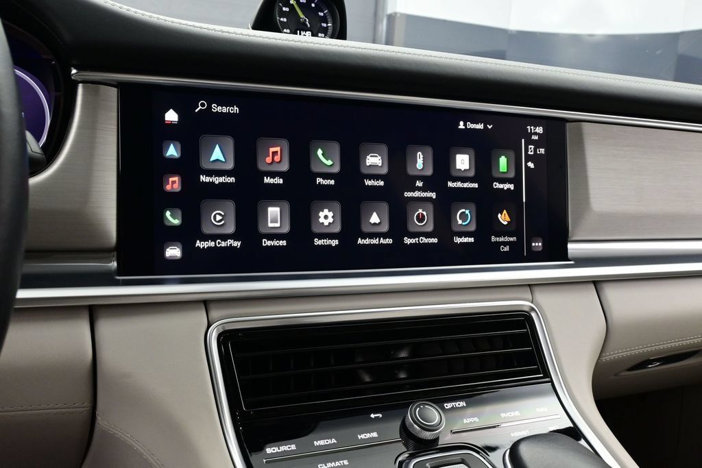 Certified 2023 Porsche Panamera AWD/4WD image 10