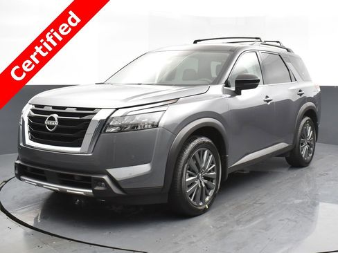 Certified 2025 Nissan Pathfinder SL w/ SL Premium Package image 2