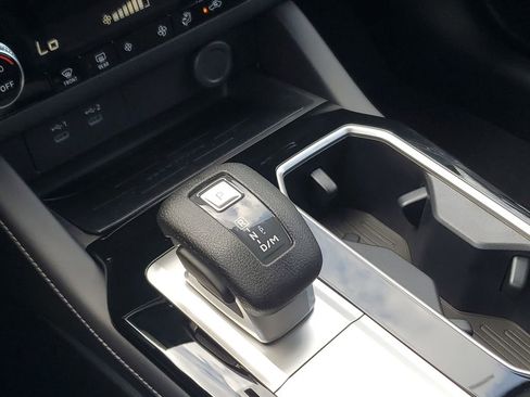 New 2026 Mitsubishi Outlander ES FWD image 30