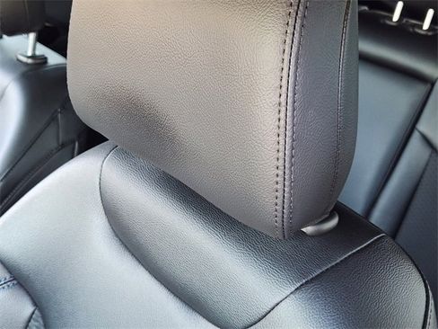 Used 2026 Jeep Compass Latitude image 14