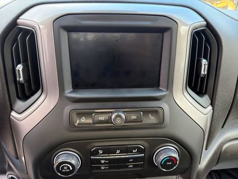 Used 2024 Chevrolet Silverado 3500 W/T w/ WT Convenience Package image 17