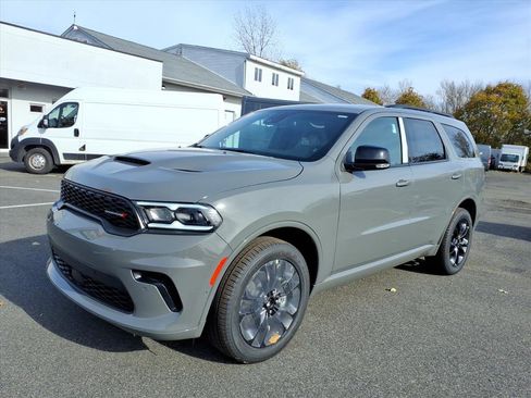New 2026 Dodge Durango GT image 3