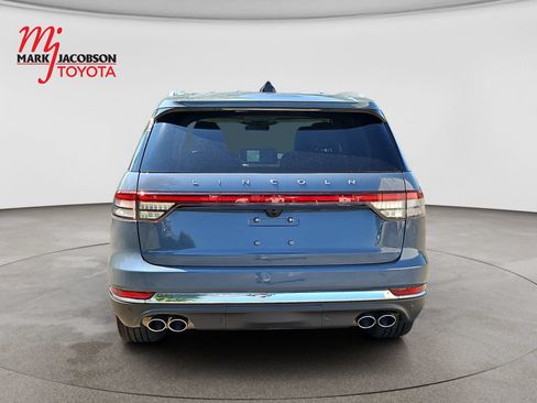 Used 2025 Lincoln Aviator Reserve w/ Equipment Group 201A AWD/4WD image 6