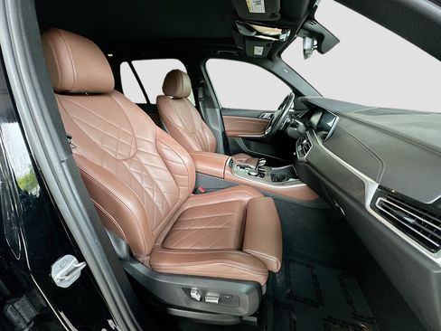 Used 2023 BMW X5 sDrive40i w/ Parking Assistance Package image 29