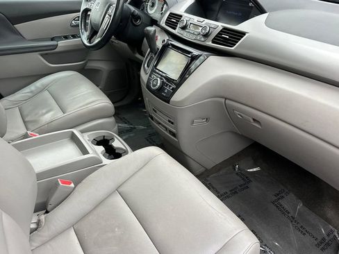 Used 2016 Honda Odyssey Touring image 17